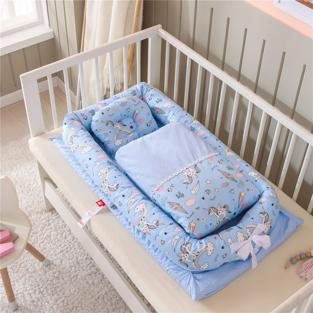 Portable Baby Crib – Cozy, Removable & Washable