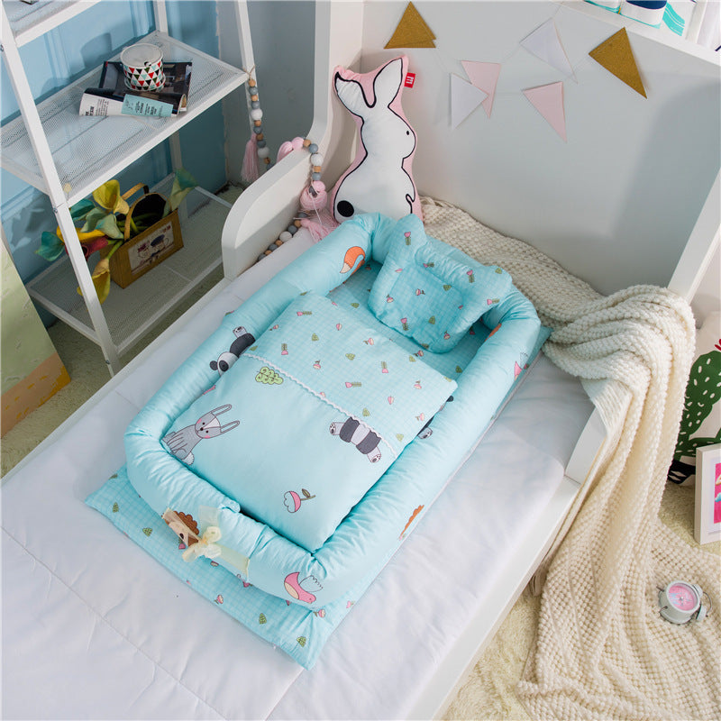 Portable Baby Crib – Cozy, Removable & Washable