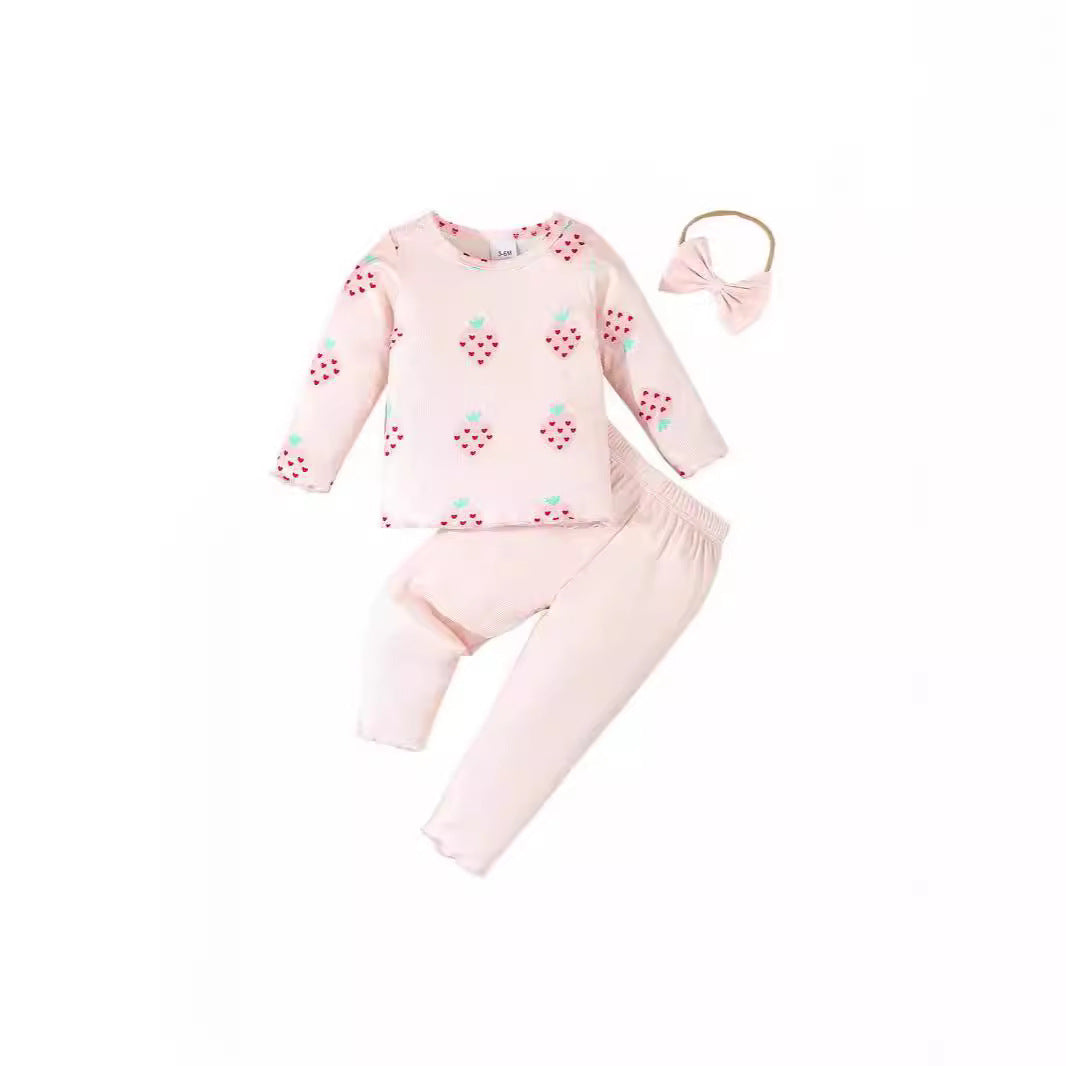 Adorable 3-Piece Baby Outfit Set – Top, Pants & Hat